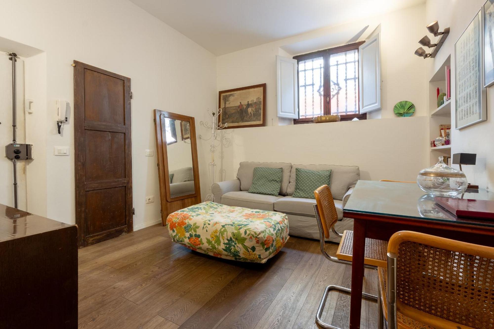 Apartment One Bedroom With Patio N2 Florence